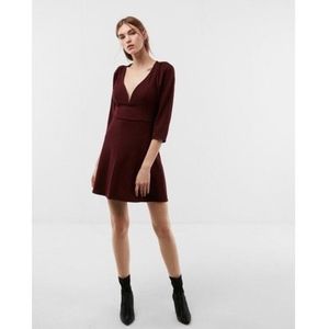 V-Wire Puff Sleeve Fit And Flare Dress